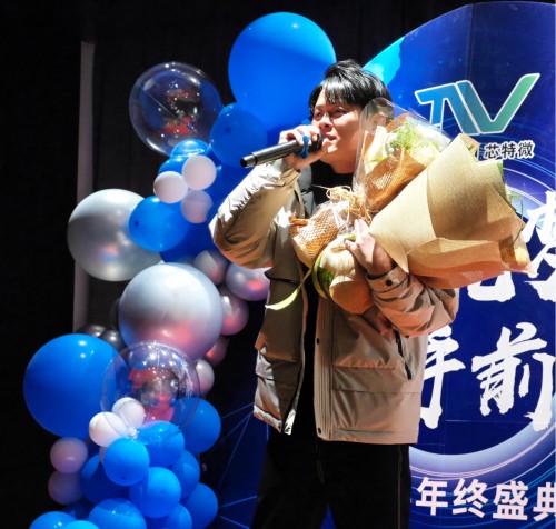 1736844734.jpg 294ff46f5a397a32692e636822492b25_origin(1).jpg